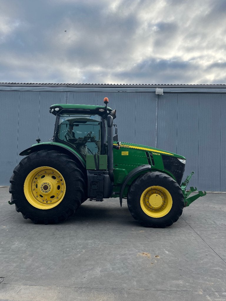 John Deere 7230R, Articles professionnels, Agriculture | Tracteurs, John Deere, Enlèvement ou Envoi, Utilisé, 7500 à 10000