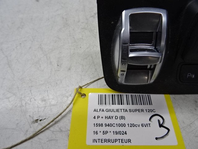 COMMUTATEUR Alfa Romeo Giulietta (940) (01-2010/12-2020), Autos : Pièces & Accessoires, Utilisé, Alfa Romeo