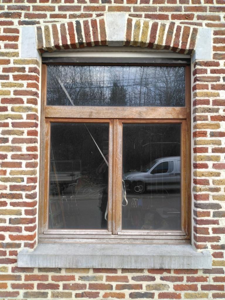 Te koop, massief merbeau houten raam l 1 m 58 x h 1 m 88, Doe-het-zelf en Bouw, Deuren en Vliegenramen, Zo goed als nieuw, Overige typen
