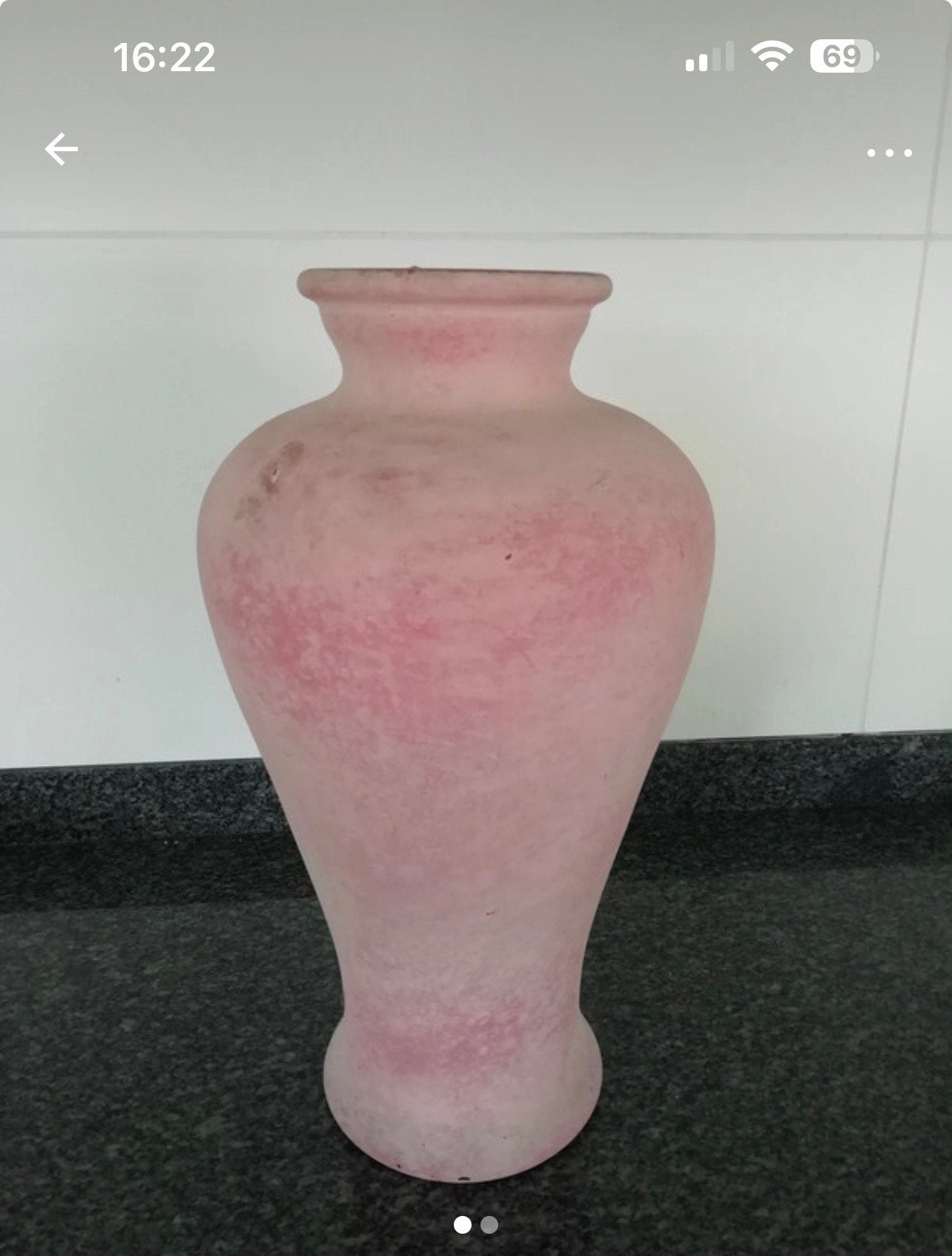 Roze vaas, Ophalen of Verzenden, Zo goed als nieuw, Roze, Glas