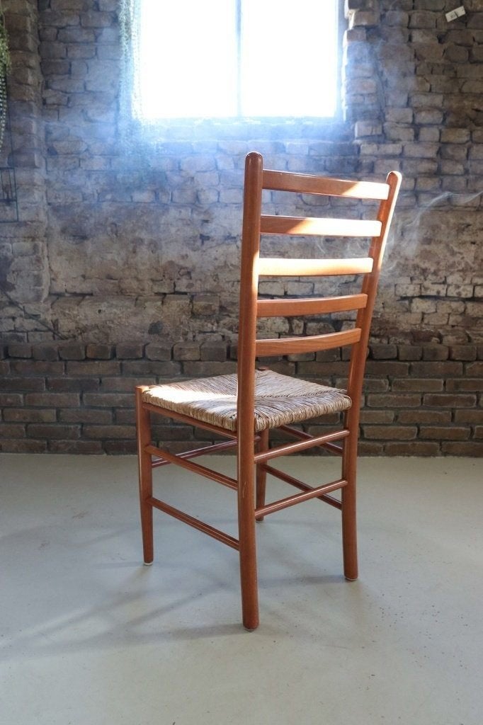 20 houten bistrostoelen gevlochten zitting horeca, Antiek en Kunst, Ophalen