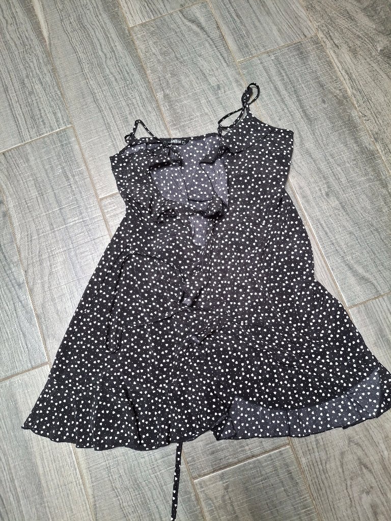 kleedje Shein S in nieuwstaat, Kleding | Dames, Ophalen of Verzenden, Zo goed als nieuw, Maat 36 (S), Boven de knie