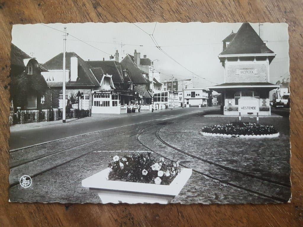 Postkaart Westende Henri Jasper Laan Station tram, Ophalen of Verzenden, 1940 tot 1960, Gelopen, West-Vlaanderen
