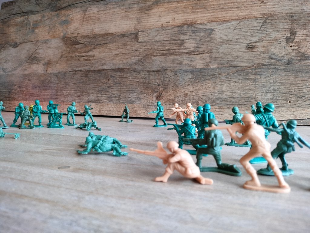 Doos met vintage legerfiguurtjes, Ophalen, Gebruikt, Jongen of Meisje
