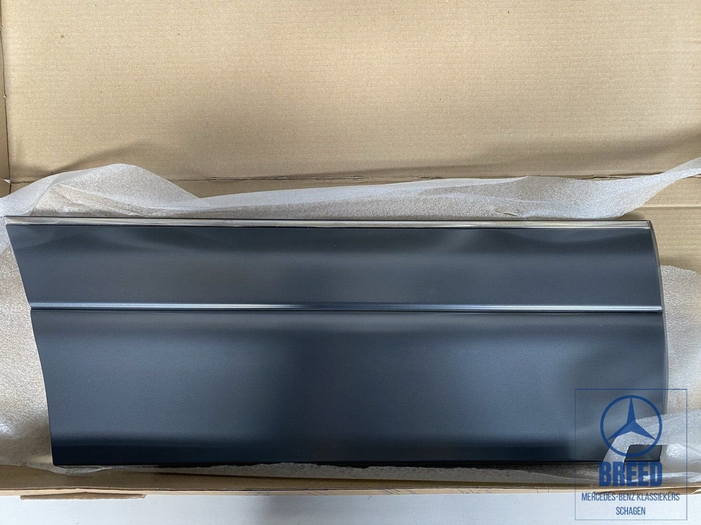 NOS flankbeplating achterdeur rechts voor Mercedes-Benz W140, -, Nieuw, Ophalen of Verzenden, -