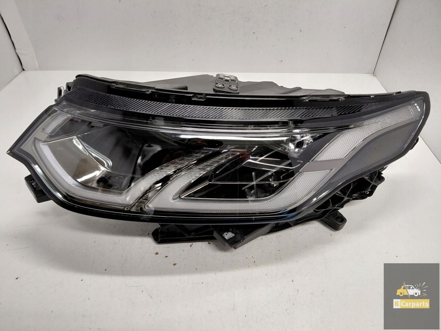 MK72-13W030-EB, Land Rover Discovery Sport Lift Volledig Led, Auto-onderdelen, Verlichting, Dpoffice@jaguarlandrover.com, Abbey Road, Whitley 1
CV3 4LF  Coventry