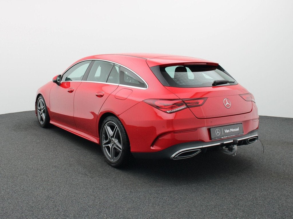 Mercedes-Benz CLA-Klasse 180 Shooting Brake + AMG LINE + LED, Autos, Mercedes-Benz, Euro 6, Entreprise, Boîte manuelle, 4 cylindres