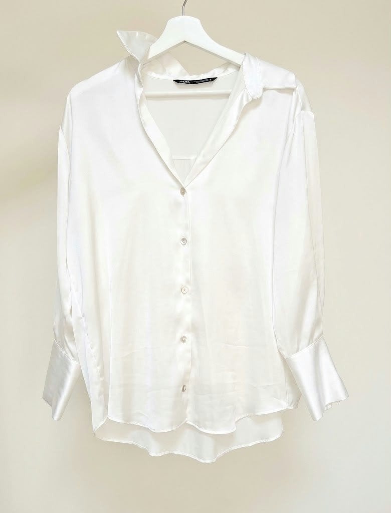 Zara Witte Satijnen Blouse / Overhemd (Maat L), Kleding | Dames, Ophalen of Verzenden, Maat 42/44 (L), Wit