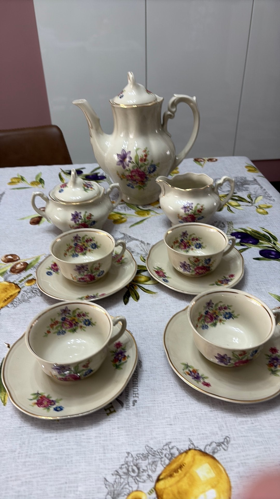 Koffieservice, Ophalen