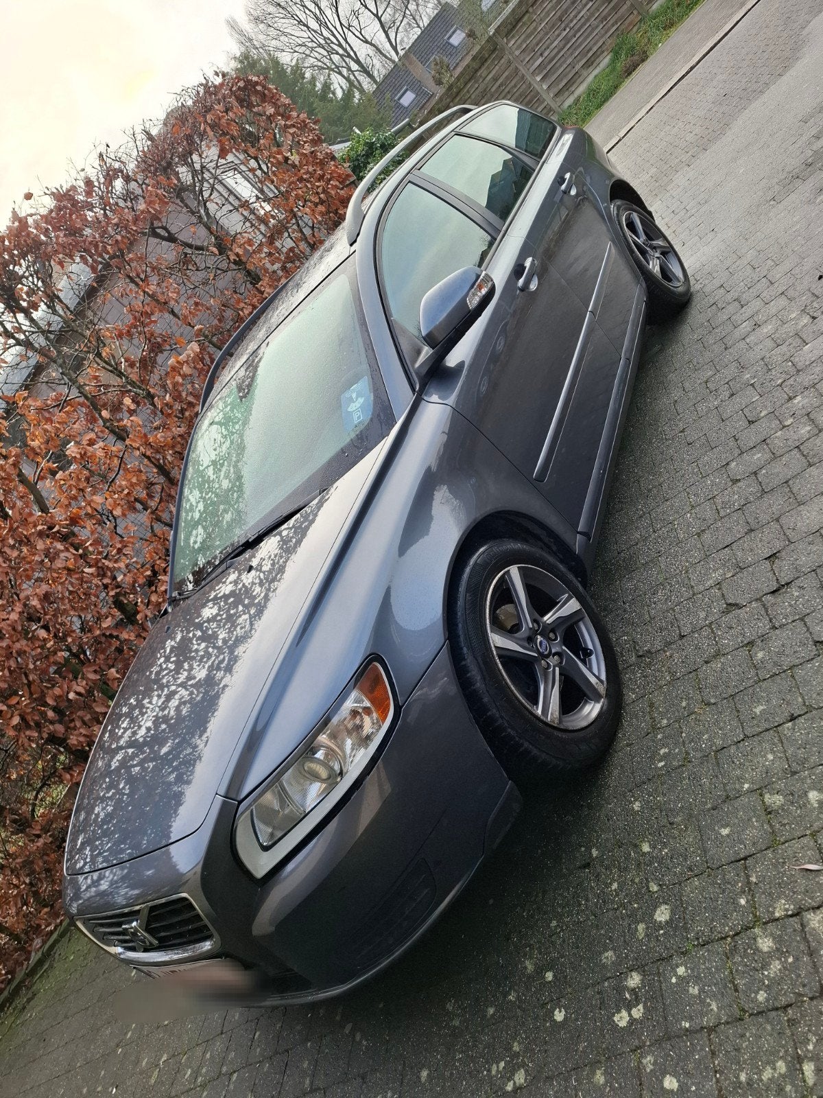 Volvo v50 1.6tdi 2010, Autos, Volvo, Particulier, V50, ABS, Airbags, Air conditionné, Alarme, Climatisation automatique, Bluetooth