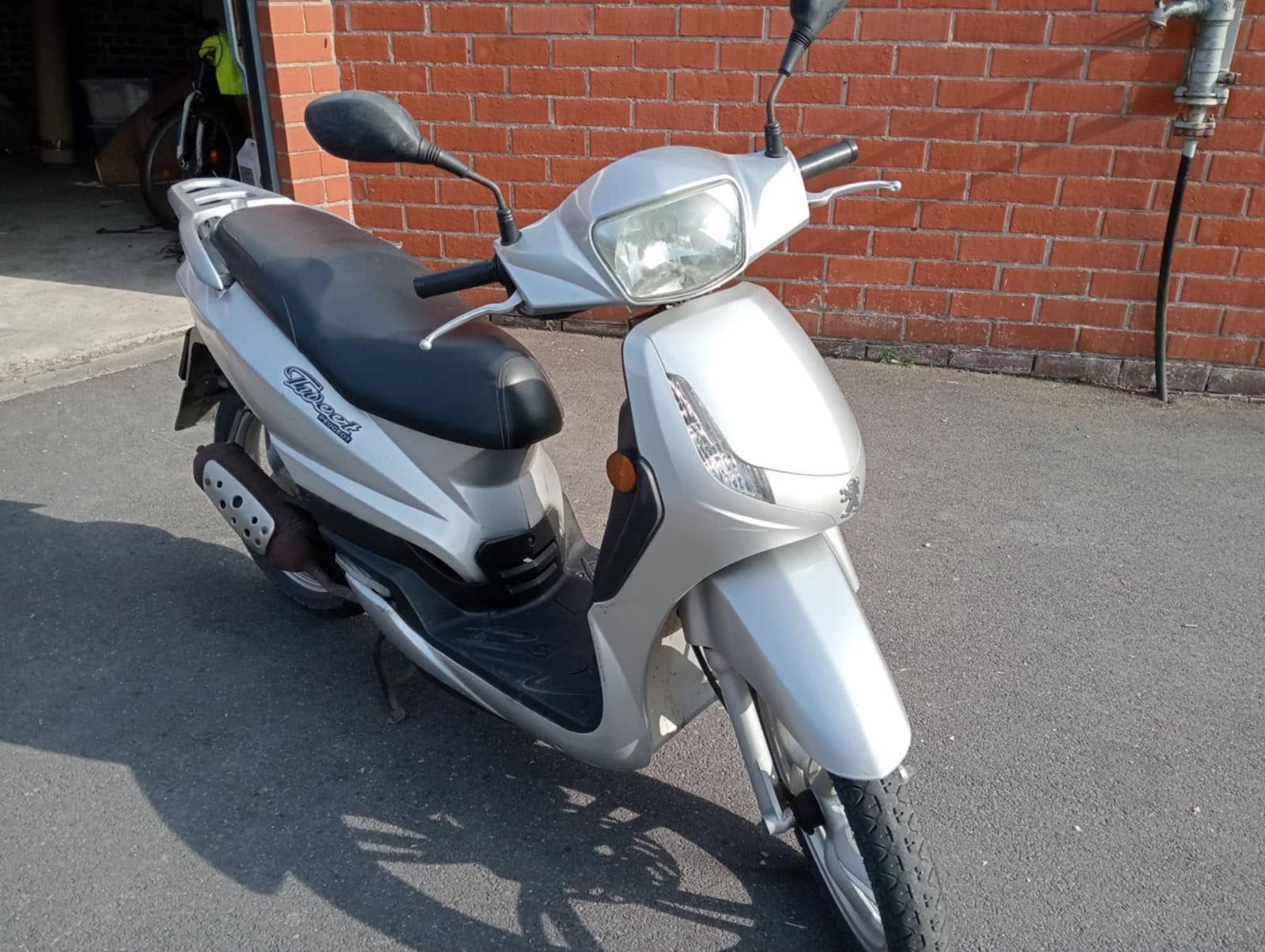 De scooter Peugeot, Motoren, Motoren | Piaggio, Bedrijf, Scooter