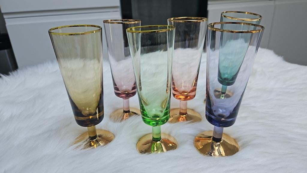 6 vintage parelmoer gekleurde champagne flûtes - setprijs, Antiek en Kunst, Antiek | Glaswerk en Kristal, Ophalen of Verzenden
