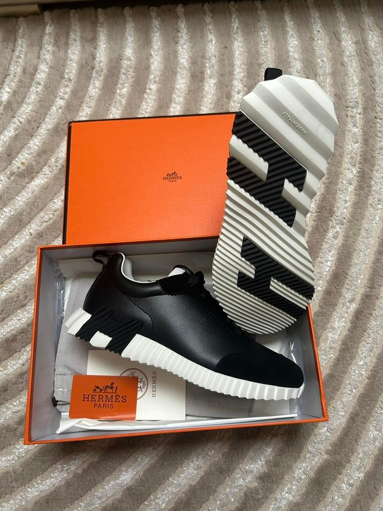 Espadrilles Hermès, Enlèvement ou Envoi, Comme neuf, Noir, Baskets