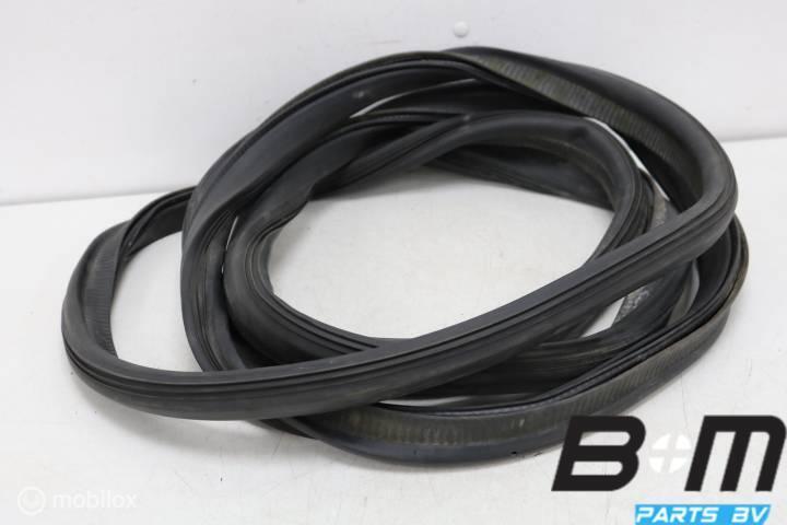 Achterklep rubber VW Caddy 2K Maxi Kombi 2K0829193AA, Auto-onderdelen, Interieur en Bekleding, Gebruikt