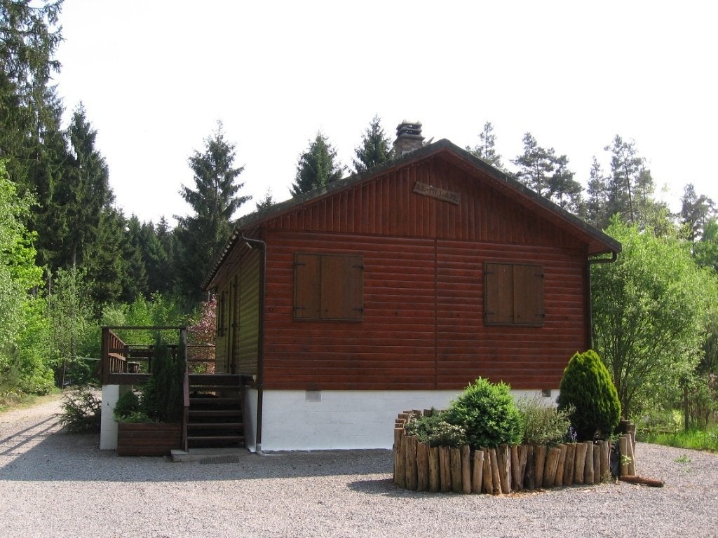 chalet te huur in Biron, In bos, 2 slaapkamers, Landelijk, Chalet, Bungalow of Caravan