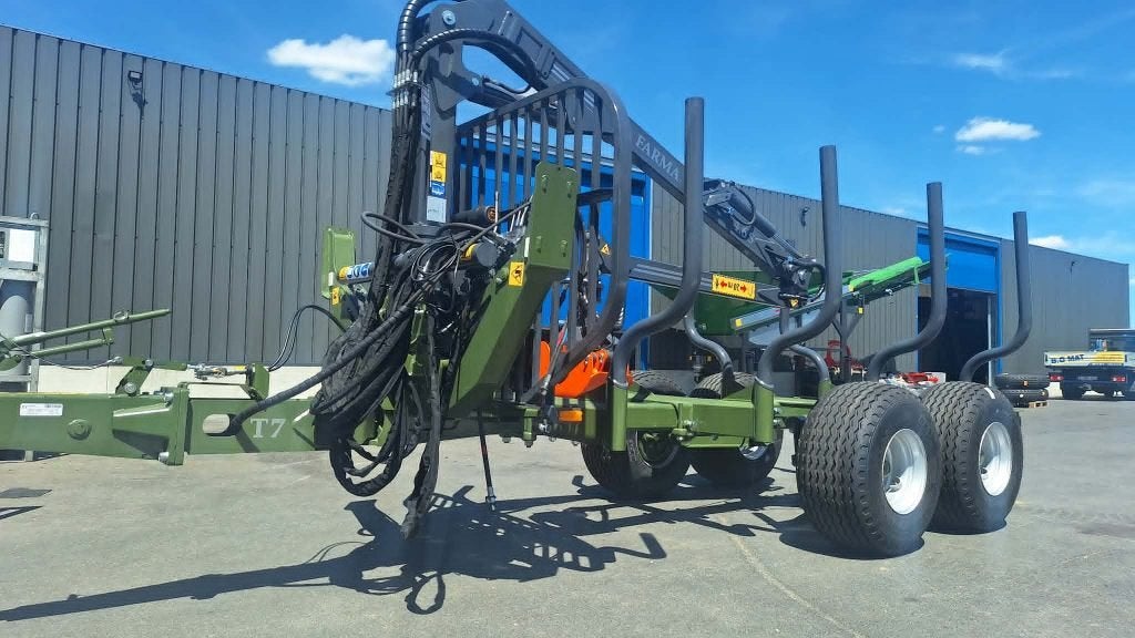 Ensemble forestier FARMA T de 7 tonnes pour tracteur, Enlèvement, Autres essences de bois, Troncs d'arbres