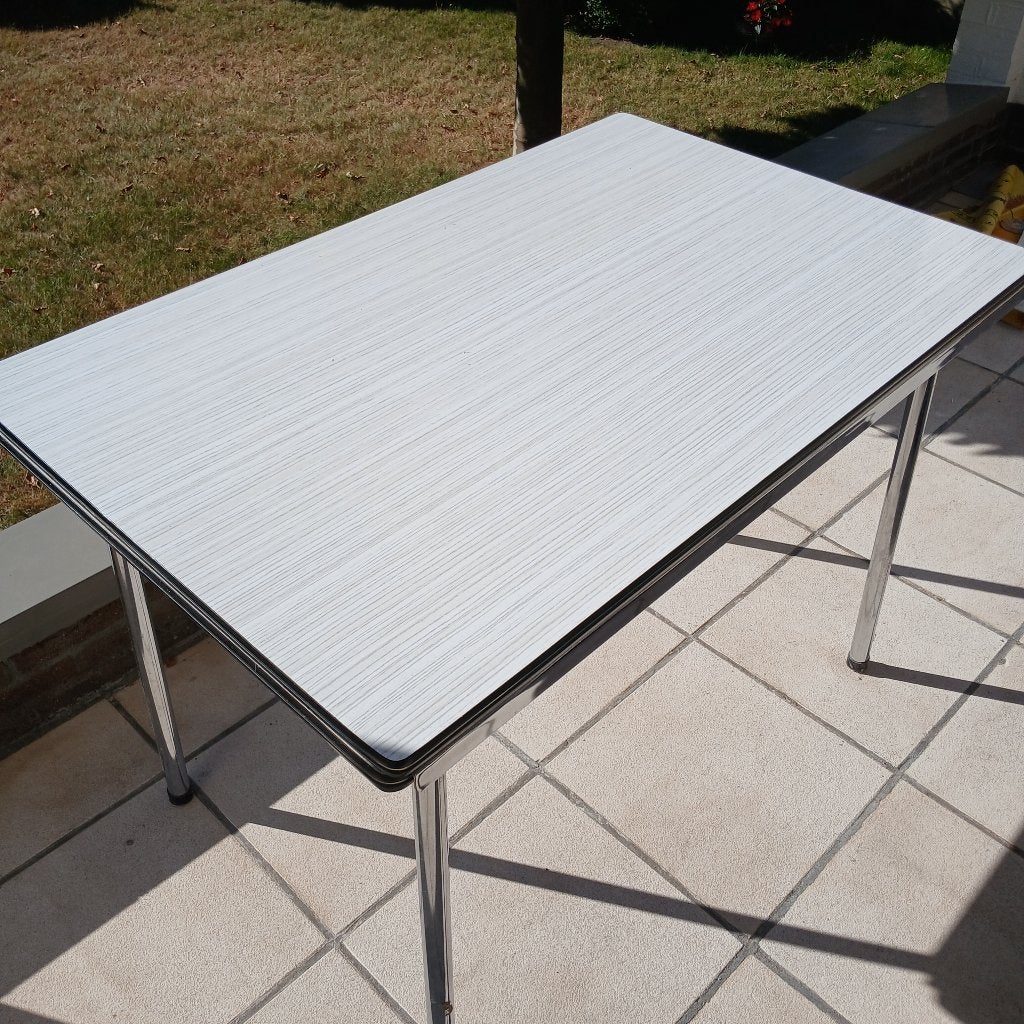 Table de cuisine + 4 chaises, Enlèvement