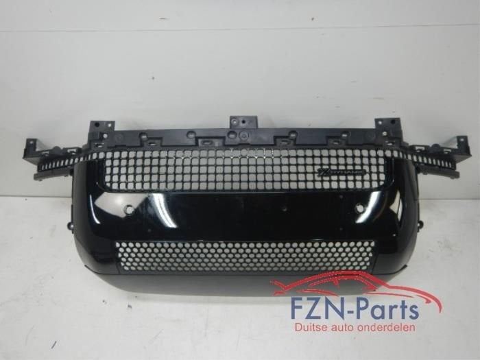 Land Rover Defender L663 Voorbumper Inleg, Ophalen of Verzenden, Gebruikt, Voor, Bumper
