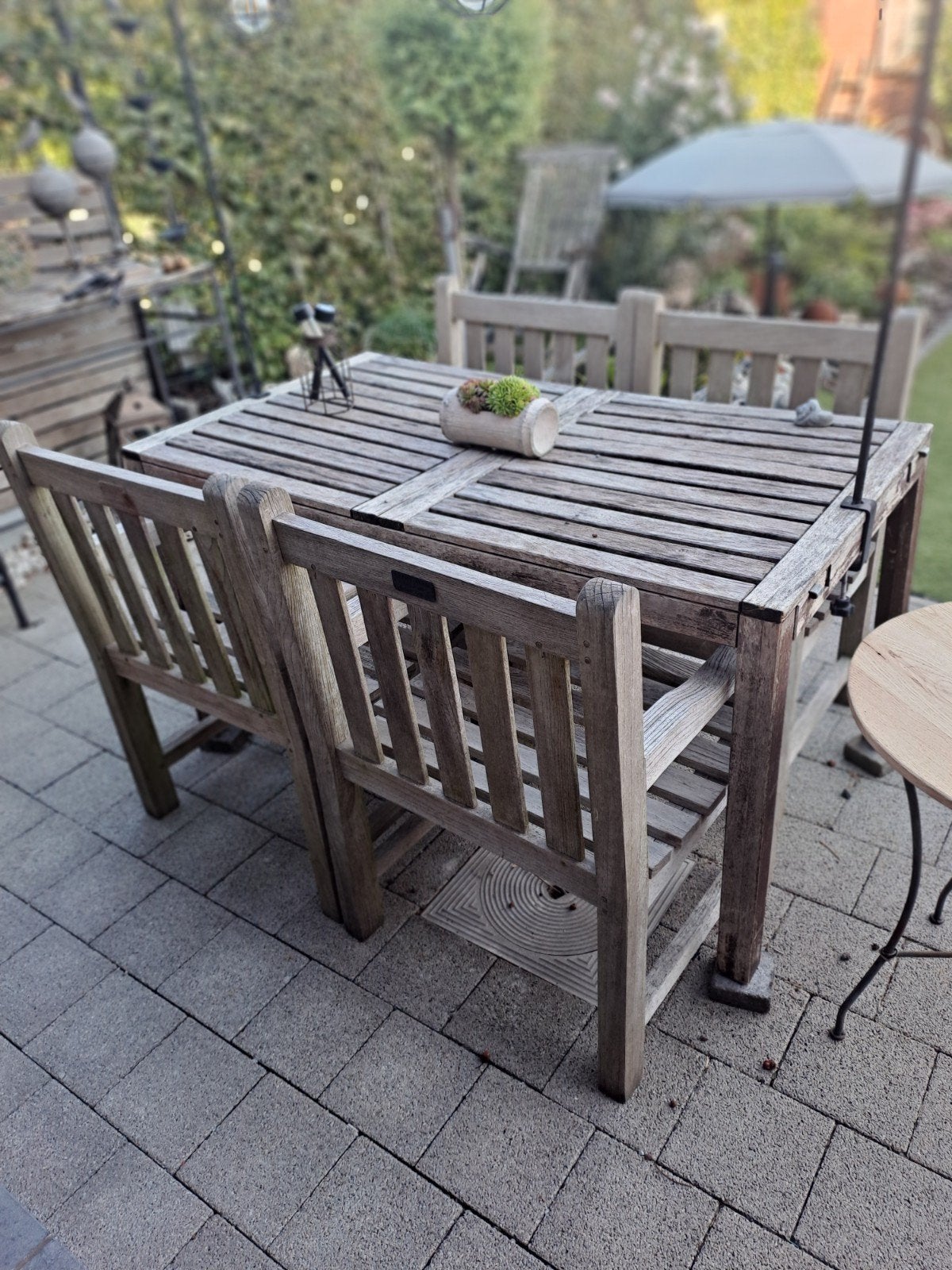 tuintafel en 4 stoelen, Ophalen