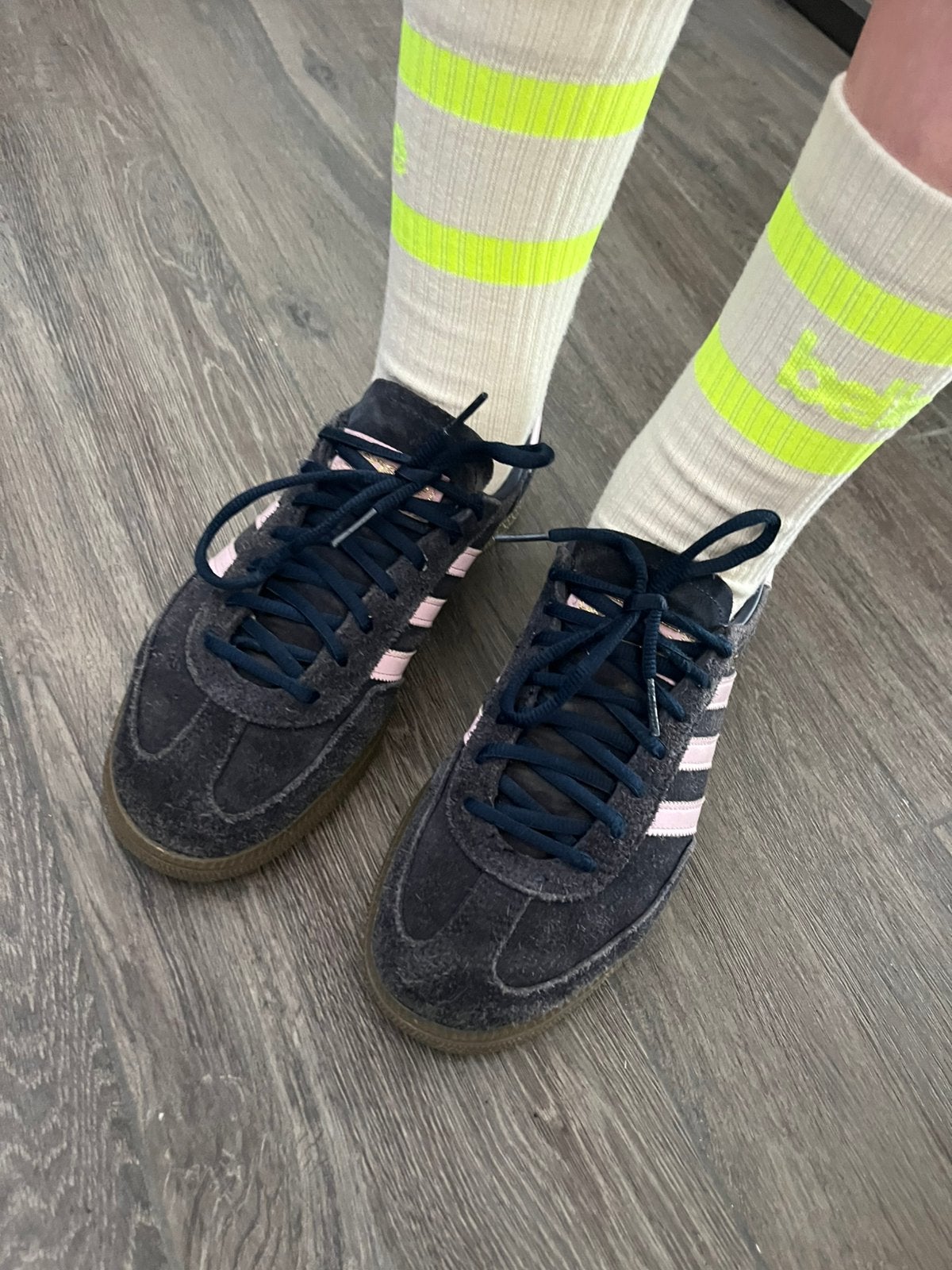 Adidas spezial 39,5, Kleding | Dames, Ophalen, Zo goed als nieuw