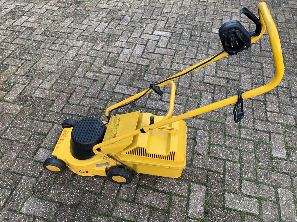 Alko elektrische grasmaaier, Tuin en Terras, Ophalen, Gebruikt, Elektrische grasmaaier, Opvangbak