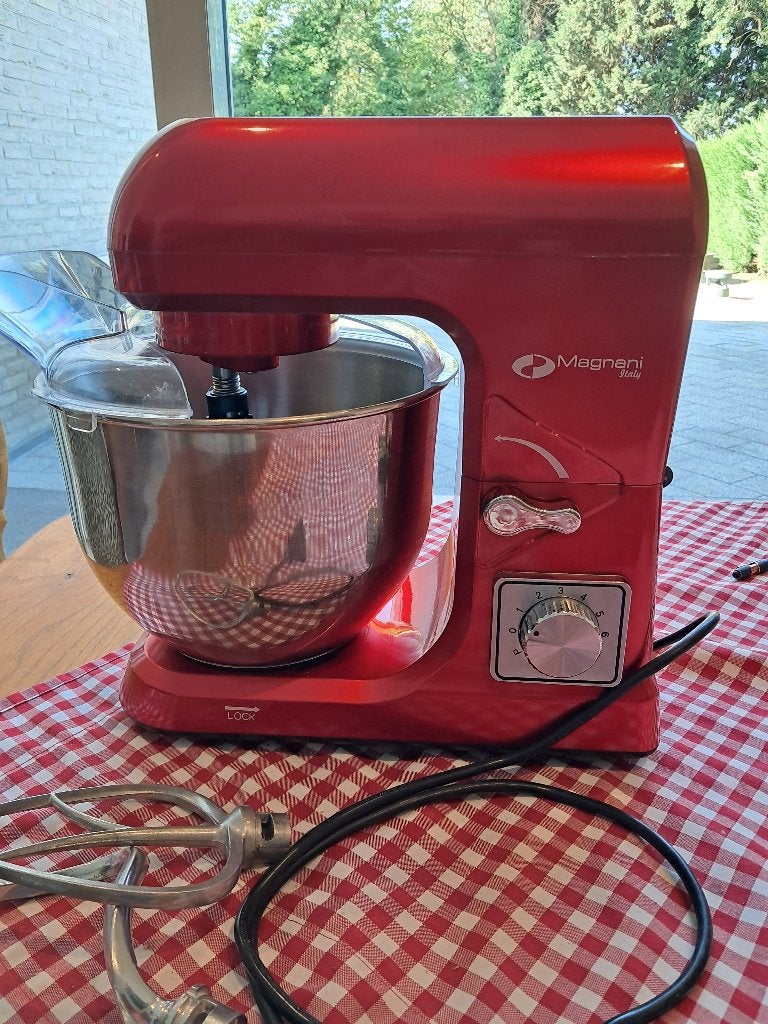 Keuken robot, Elektronische apparatuur, 2 tot 3 liter, Ophalen, Zo goed als nieuw, 3 snelheden of meer