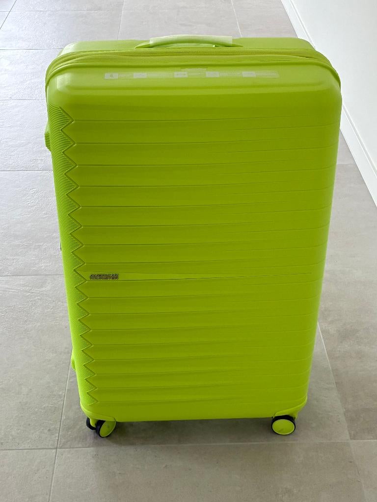Nieuwe American Tourister Fast Forward - 78 cm (L), Handtassen en Accessoires, Hard kunststof, 45 tot 55 cm, Nieuw, 70 cm of meer