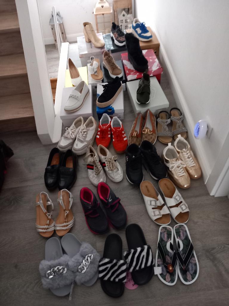 Allerlei Dames schoenen en slippers, Ophalen, Nieuw, Slippers
