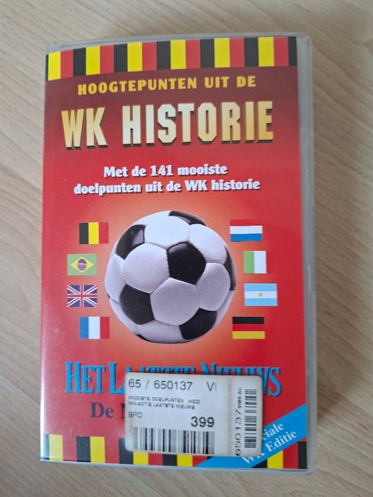 WK Voetbal (VHS) - Hoogtepunten & 141 mooiste goals (650137), Ophalen of Verzenden, VHS