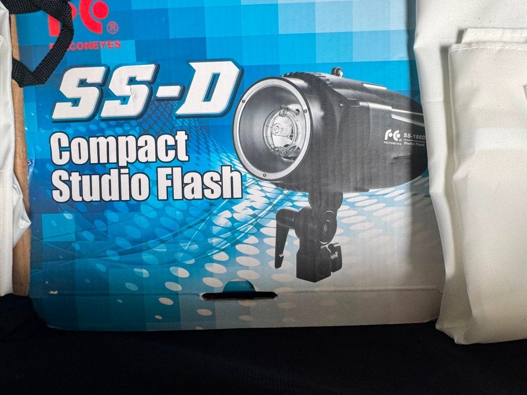 Kit flash FalconEyes Studio SSK-2200D, TV, Hi-fi & Vidéo, Photo | Studio photo & Accessoires, Trépied, Falcon Eyes, Enlèvement