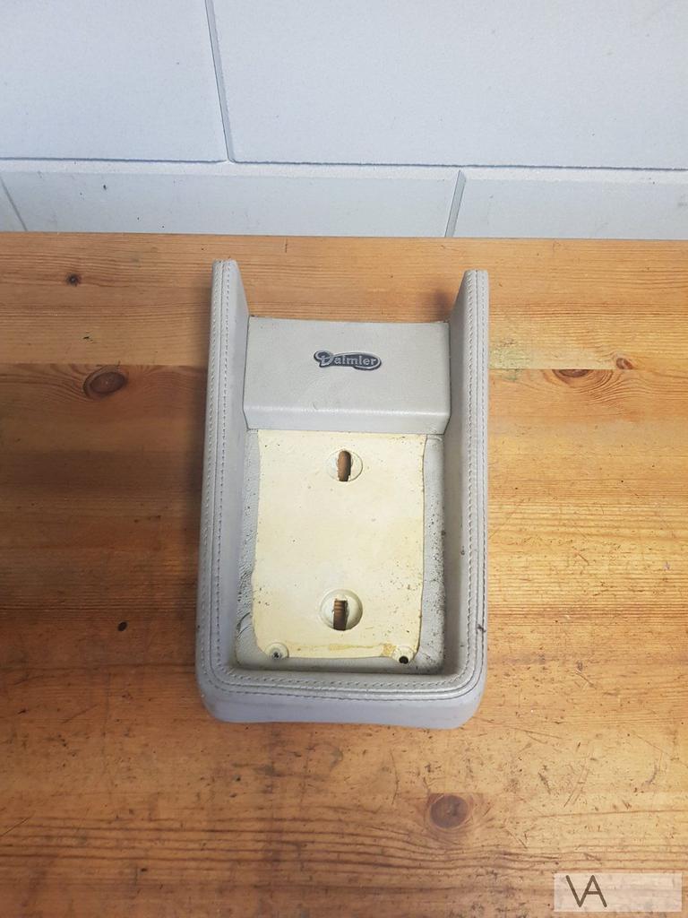 Daimler en Jaguar XJ X300 beige lederen interieur kapje €30, Auto-onderdelen, Gebruikt, -, -, Ophalen of Verzenden