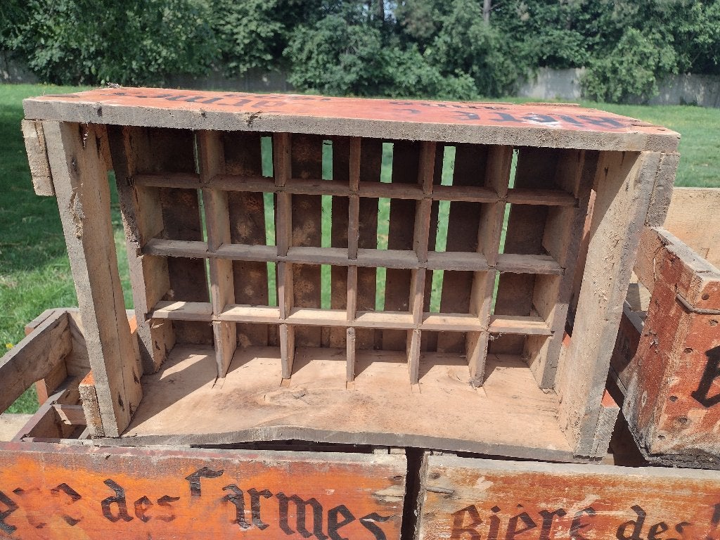Unieke Vintage bierbakken Bière des Carmes NOS, Ophalen, Nieuw, Overige typen, Overige merken