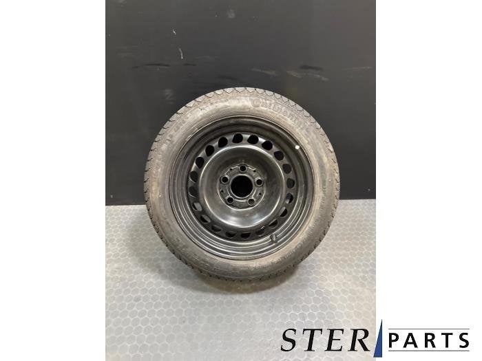 Roue de secours d'un Mercedes C-Klasse, Autos : Pièces & Accessoires, Véhicule de tourisme, -, 3 mois de garantie, Utilisé