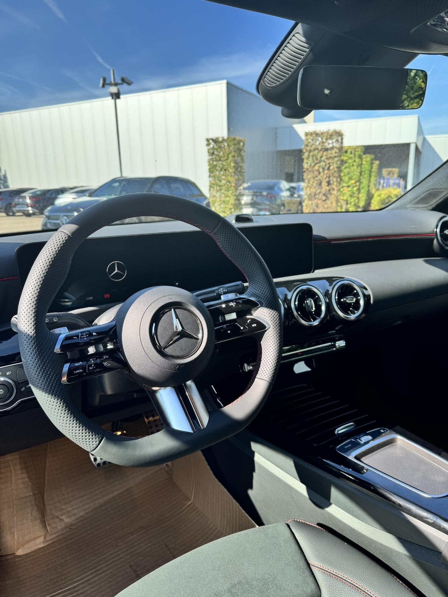 Mercedes-Benz A-Klasse A 180 140 Years Edition, Autos, Achat, 1440 kg, Entreprise, Volant multifonction