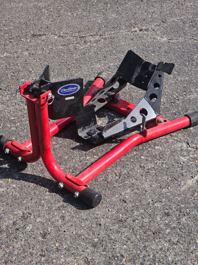 Motorfiets standaard, Motoren, Ophalen