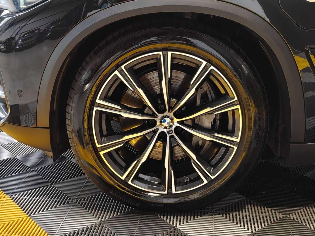 BMW X5 45e PHEV X-drive/ M 20"/Sportzetels/LED/Memory/Amb, Gebruikt, X5, Zwart, Leder