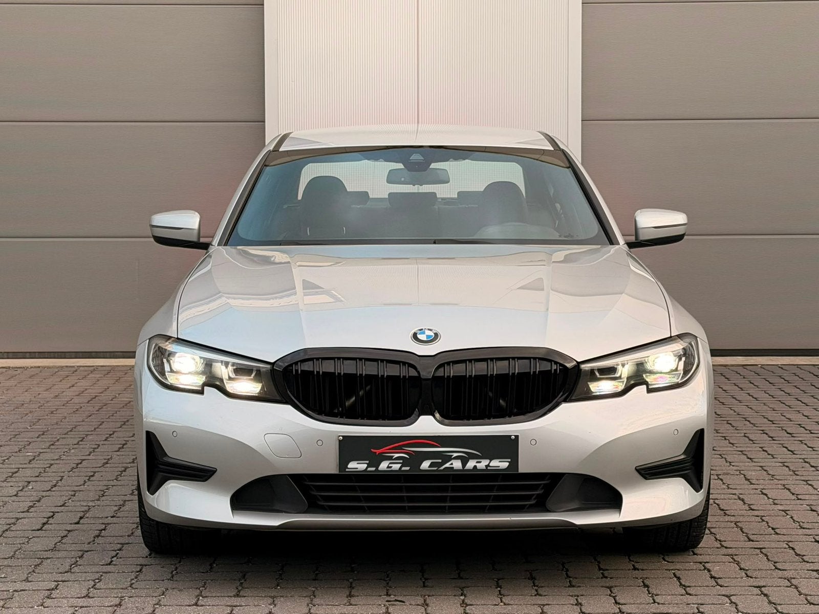 BMW 330e 2019 BENZINE-HYBRIDE 177.000KM EURO6B 292PK, Auto's, BMW, Automaat, Euro 6, Bedrijf, 5 deurs