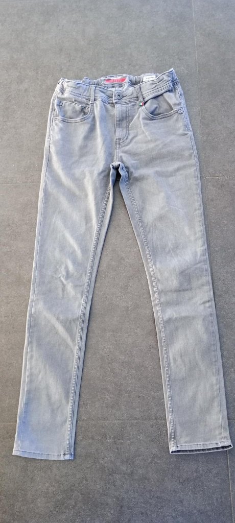 broek Vingino maat 170, Enfants & Bébés, Vêtements enfant | Taille 170, Pantalon, Garçon, Enlèvement ou Envoi, Comme neuf