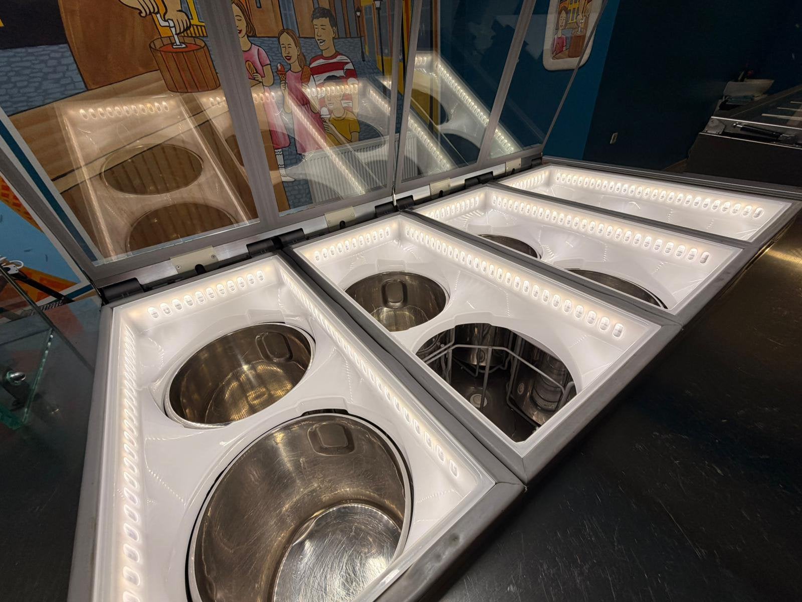 Comptoir ifi pour glace artisanale, Ophalen, Zo goed als nieuw