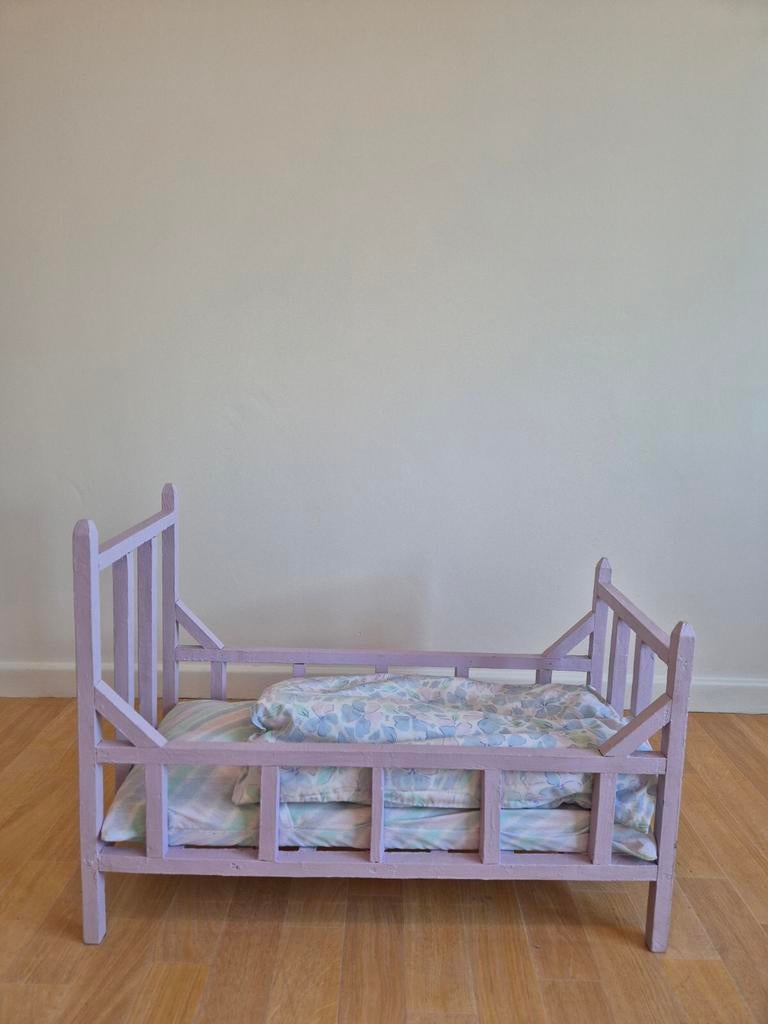 Lit pour poupée, Enfants & Bébés, Jouets | Poupées, Comme neuf