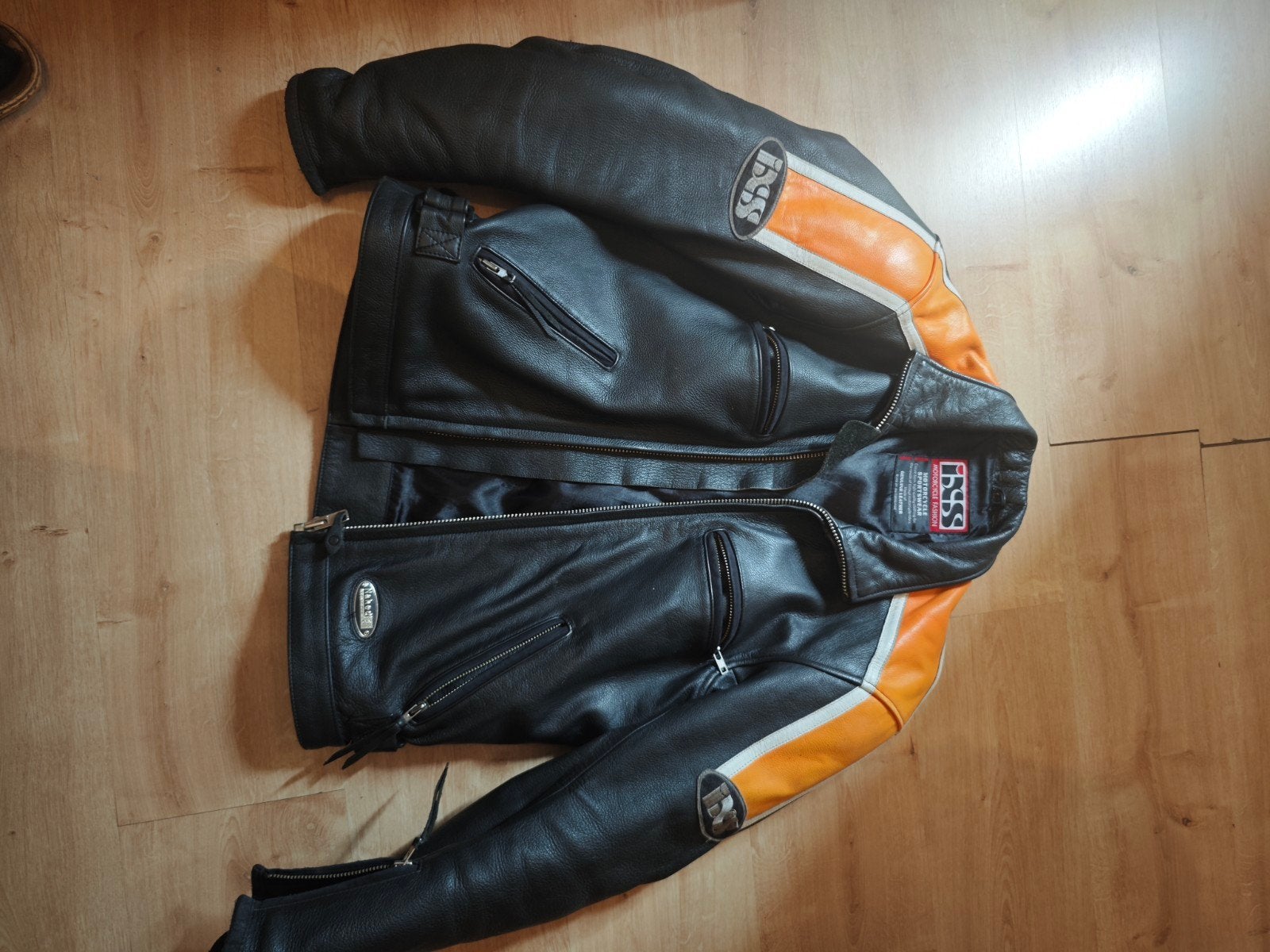 zeer mooie motojas ixs maat large, Ophalen