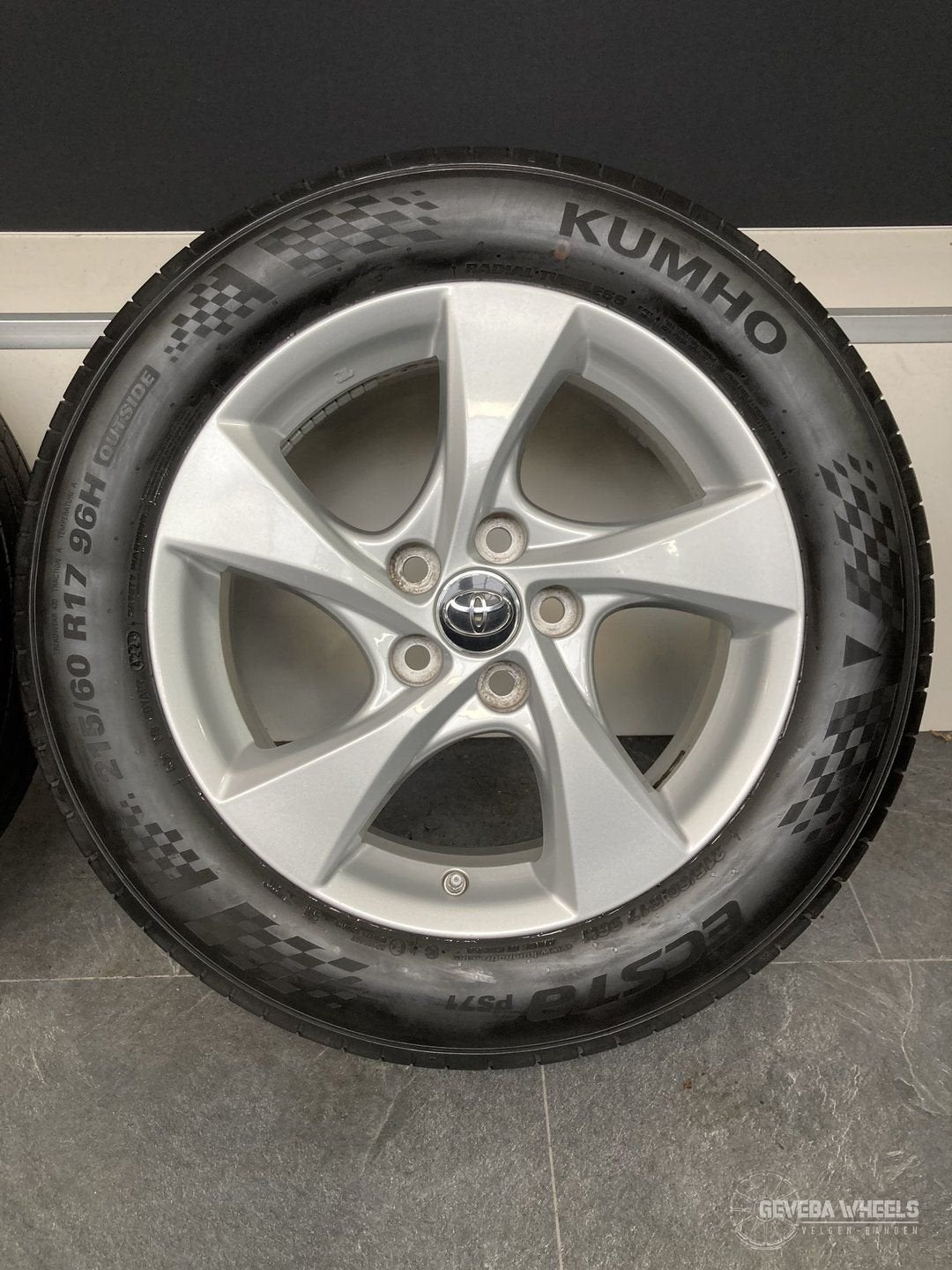 17” originele Toyota C-HR velgen + banden 5x114.3 TPMS AWM, -, -, Banden en Velgen, 17 inch