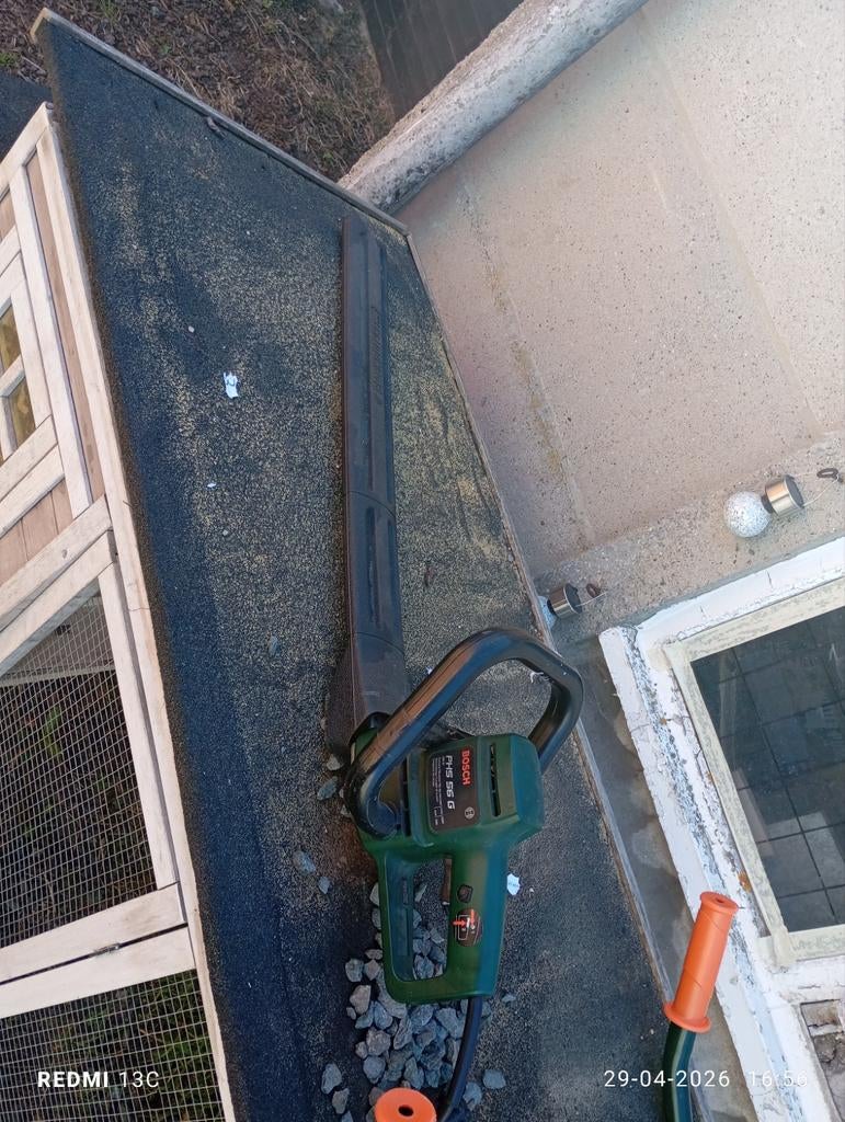 Bosch Heggenschaar 380w, Ophalen of Verzenden, Zo goed als nieuw, Elektrisch, Bosch