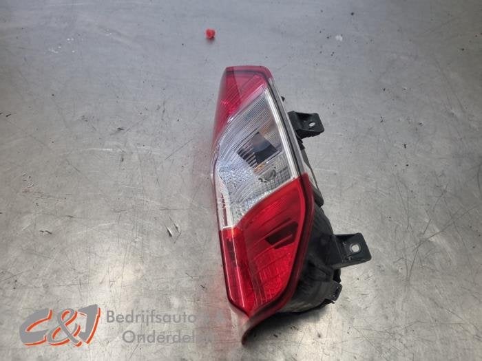 Feu arrière gauche d'un Ford Transit Courier, Autos : Pièces & Accessoires, -, 3 mois de garantie, -, -