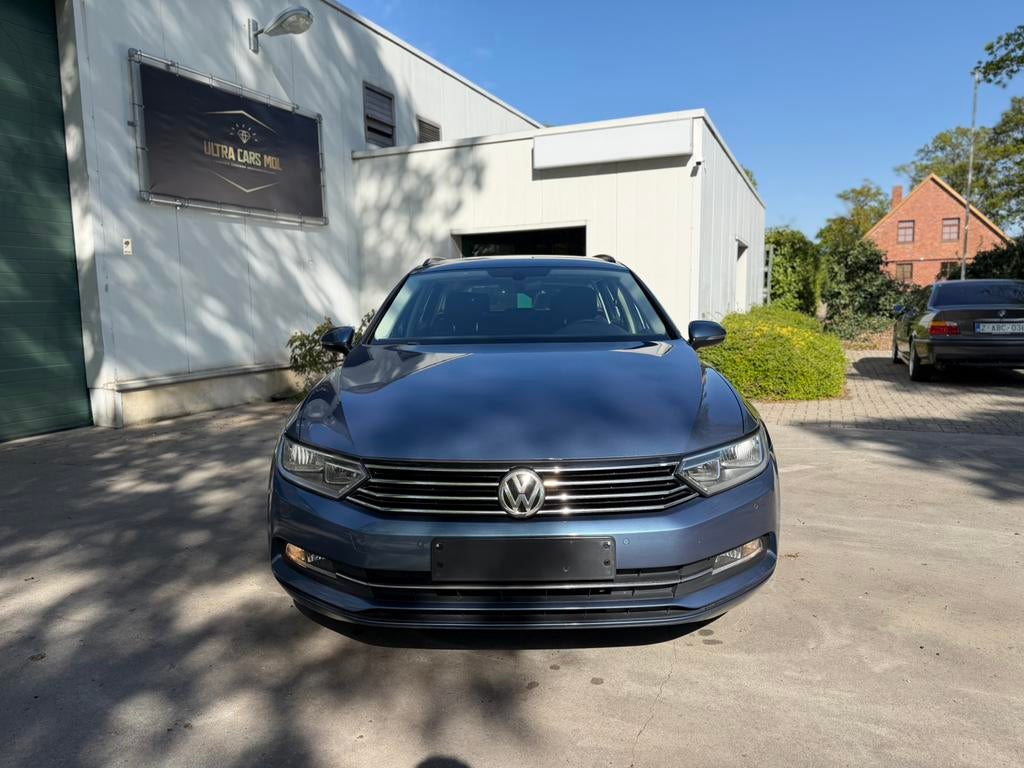 Volkswagen Passat 1.6 TDI Automaat/Euro 6B/Camera/GEKEURD, Auto's, Automaat, https://public.car-pass.be/vhr/9975558c-d2f5-4d08-9532-d31bda20a158