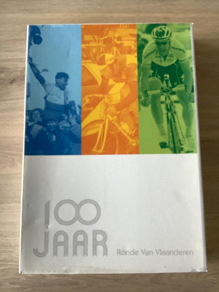 Boeken 100 jaar De Ronde van Vlaanderen, Ophalen of Verzenden, Zo goed als nieuw, Diverse auteurs, Lopen en Fietsen