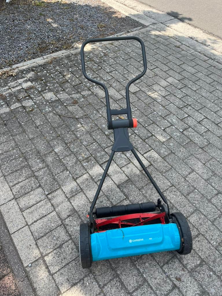 Gardena 400, Tuin en Terras, Grasmaaiers, Ophalen, Zo goed als nieuw