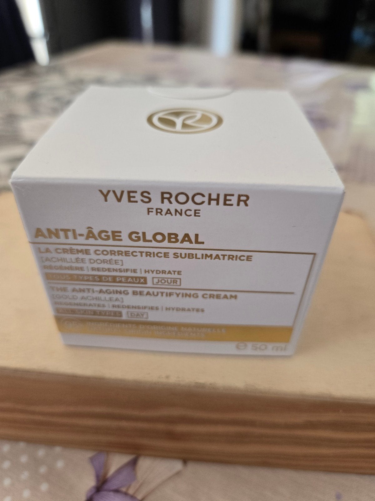 creme anti age de chez yve rocher, Bijoux, Sacs & Beauté, Enlèvement