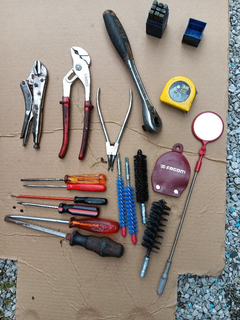 outillage a main, Enlèvement, Comme neuf, Pince, Facom