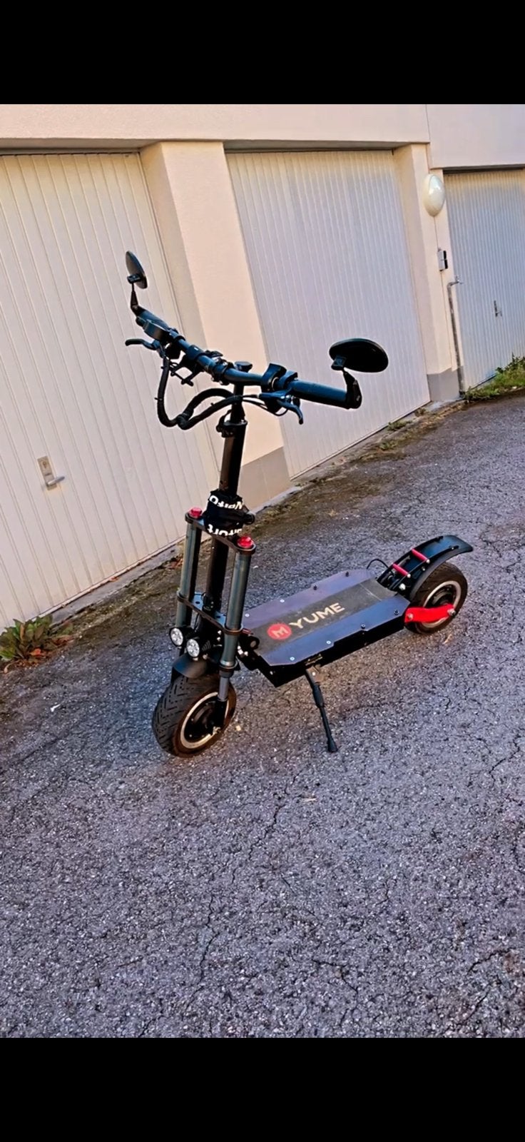 YUME 5600W – 60V 32Ah – À réparer – Arlon, Vélos & Vélomoteurs, Trottinettes, Utilisé, Enlèvement